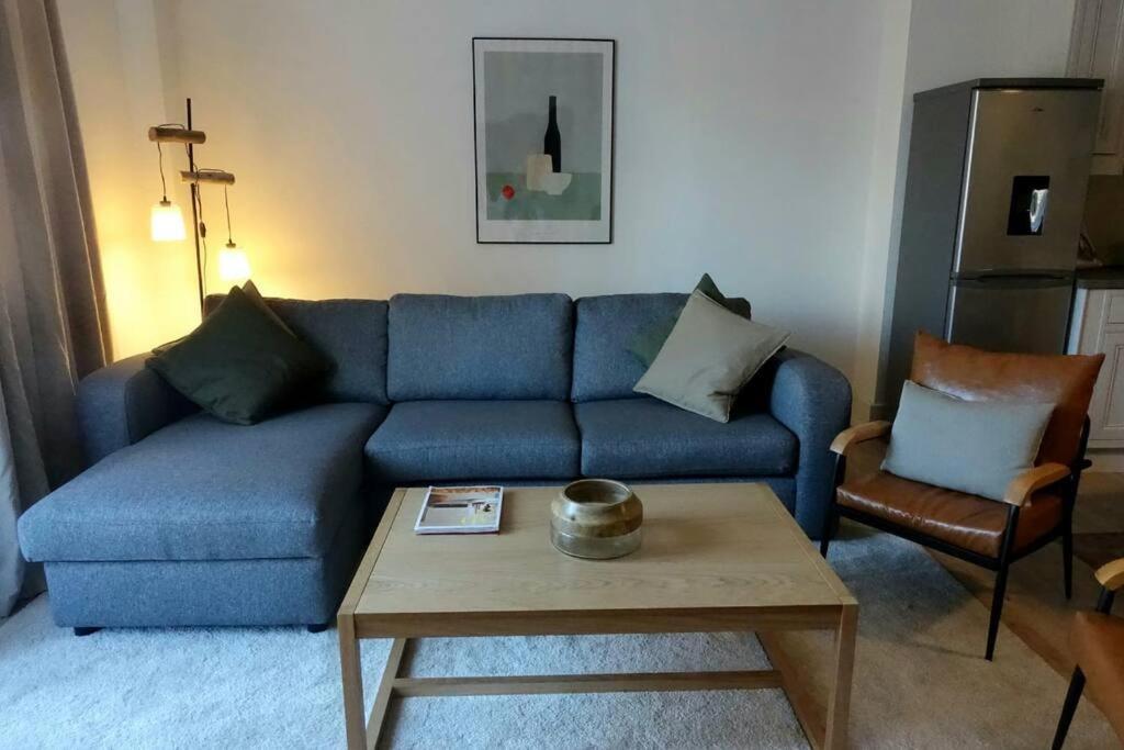 Stylish City-Centre Apartment With Balcony Liverpool Kültér fotó