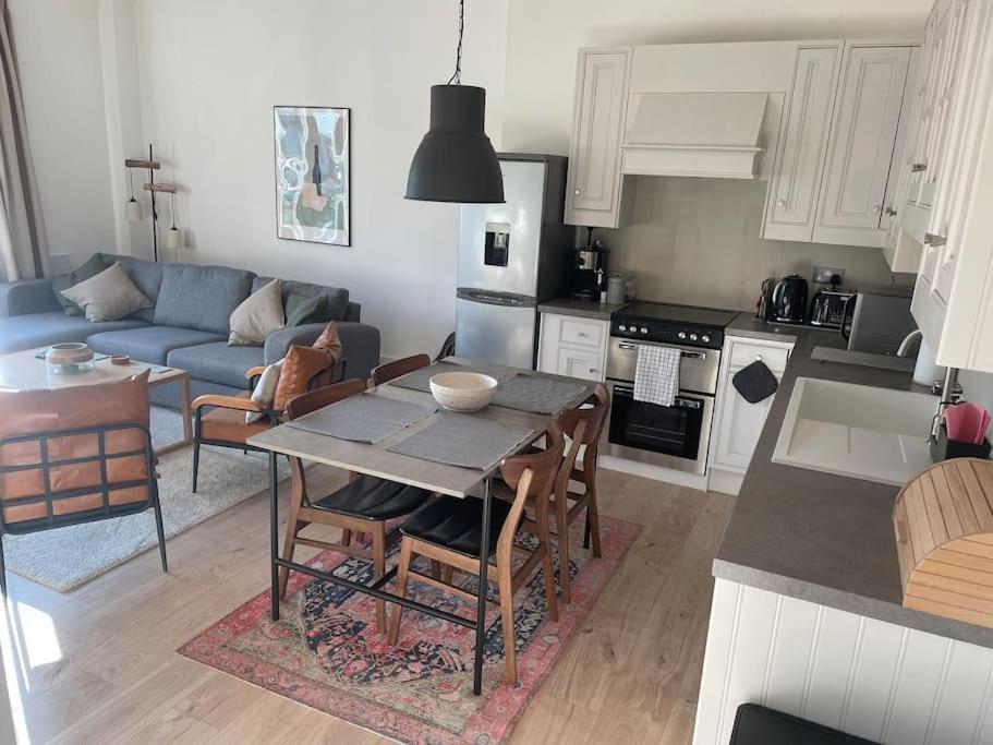 Stylish City-Centre Apartment With Balcony Liverpool Kültér fotó